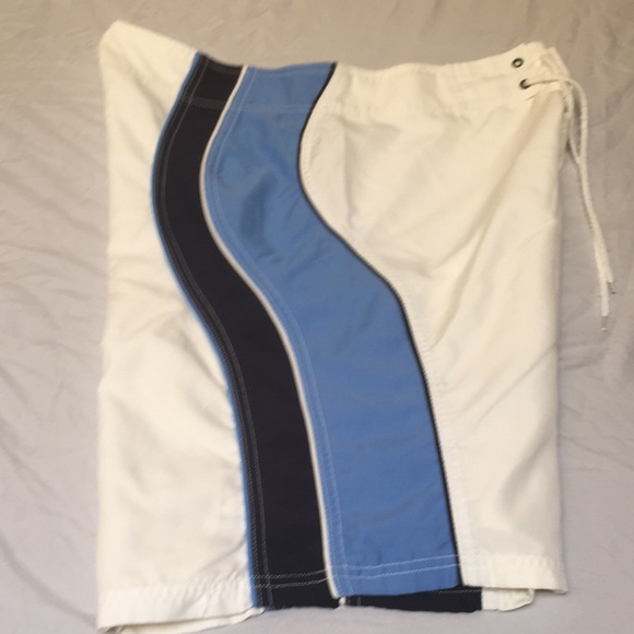 Board Shorts - Picture 3 of 4